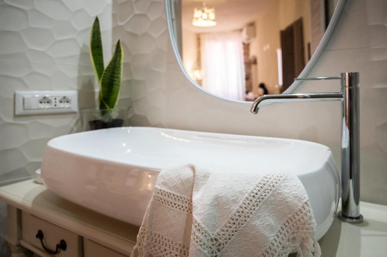 Dimora Sant'Ignazio Guest House 보사 외부 사진