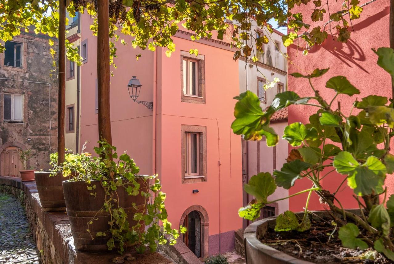 Dimora Sant'Ignazio Guest House 보사 외부 사진