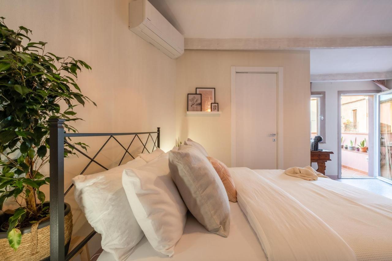Dimora Sant'Ignazio Guest House 보사 외부 사진