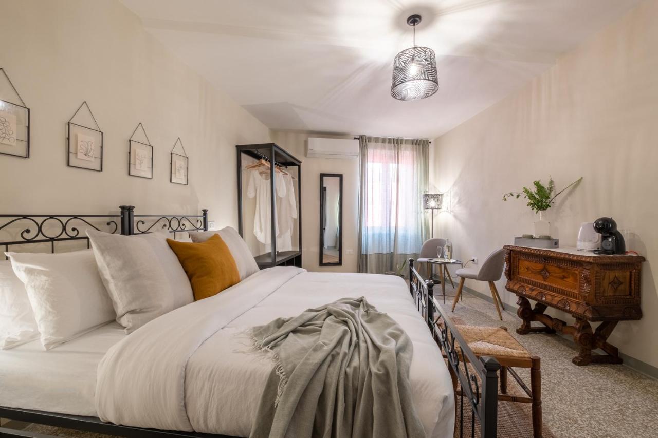 Dimora Sant'Ignazio Guest House 보사 외부 사진