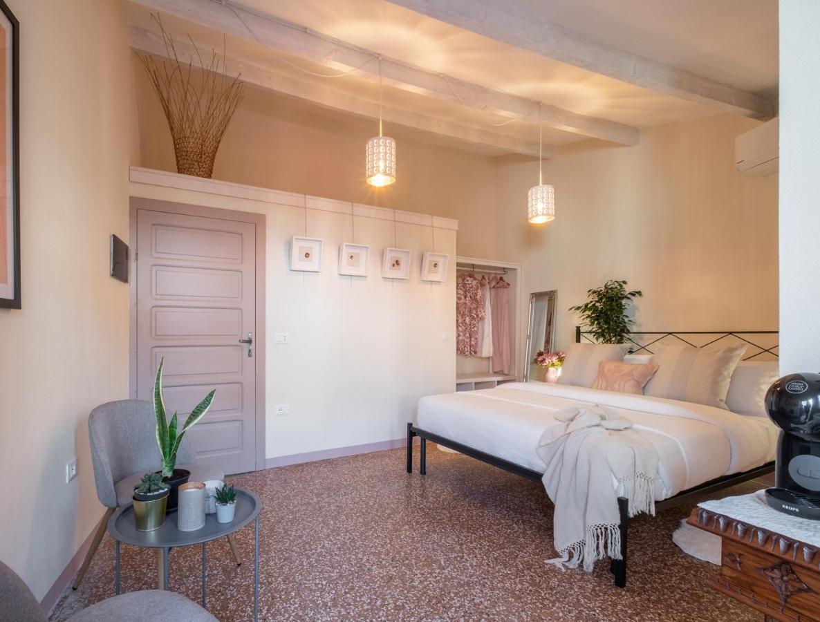Dimora Sant'Ignazio Guest House 보사 외부 사진