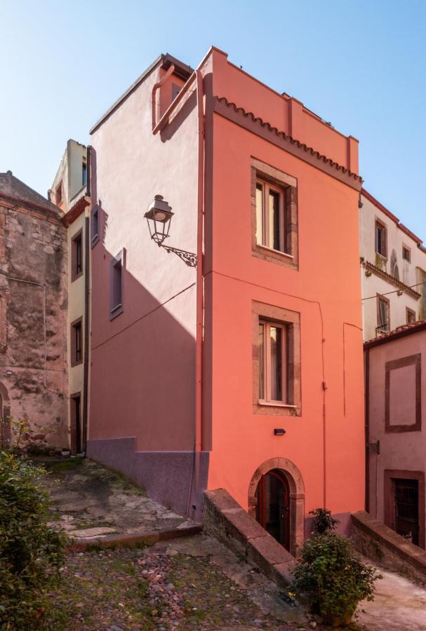 Dimora Sant'Ignazio Guest House 보사 외부 사진